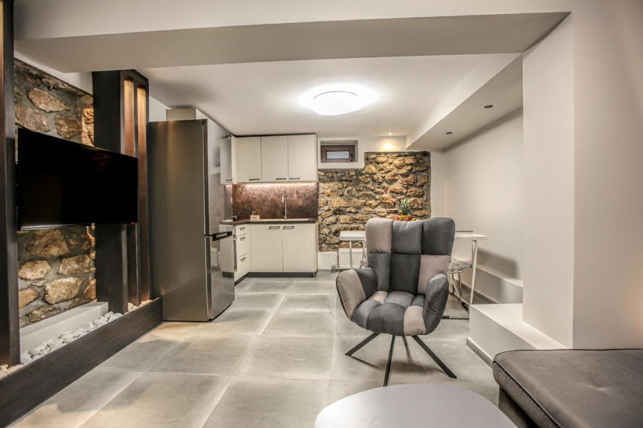 Apartament Avli Luxurious House Kalambaka Zewnętrze zdjęcie