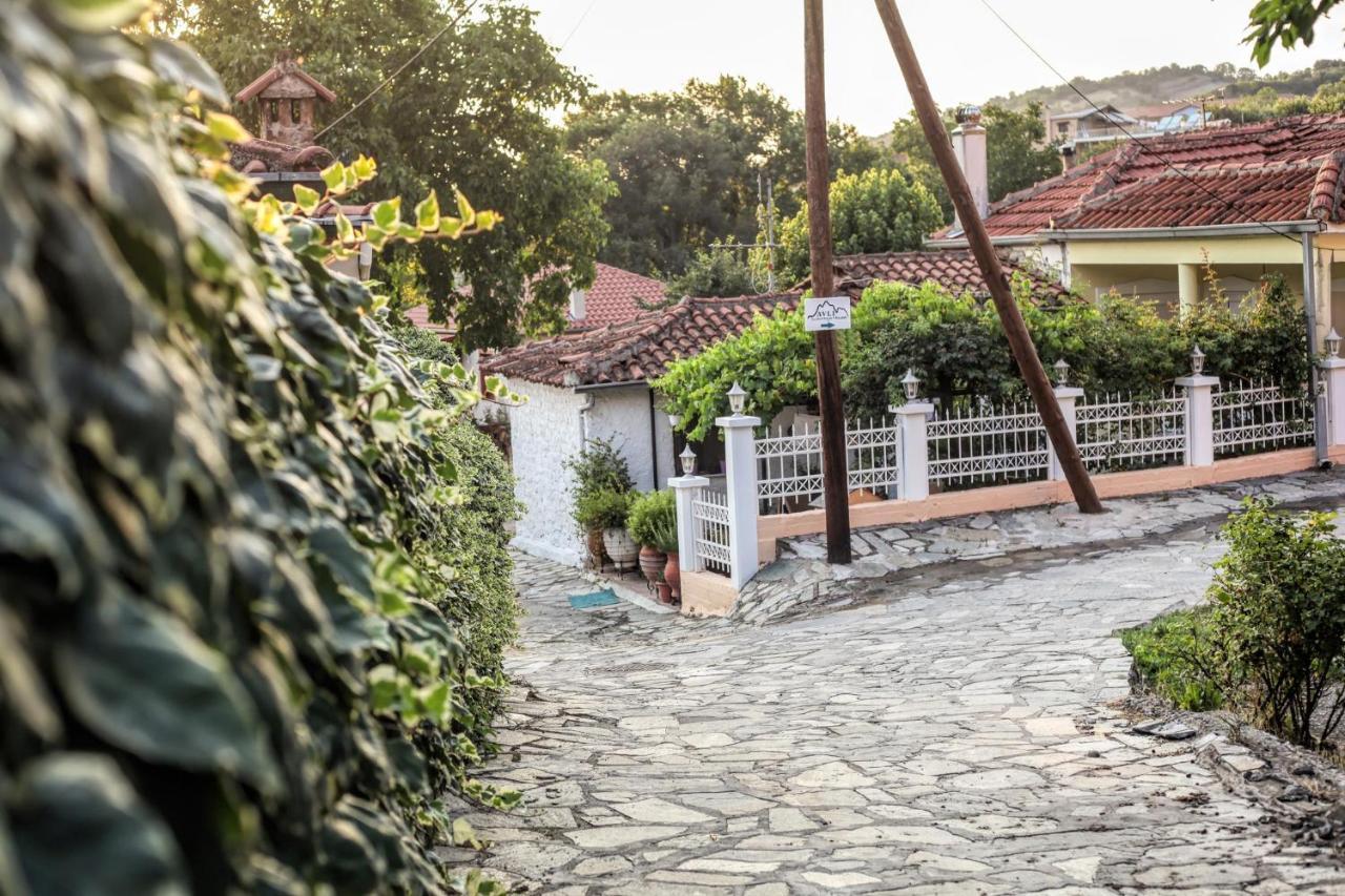 Apartament Avli Luxurious House Kalambaka Zewnętrze zdjęcie